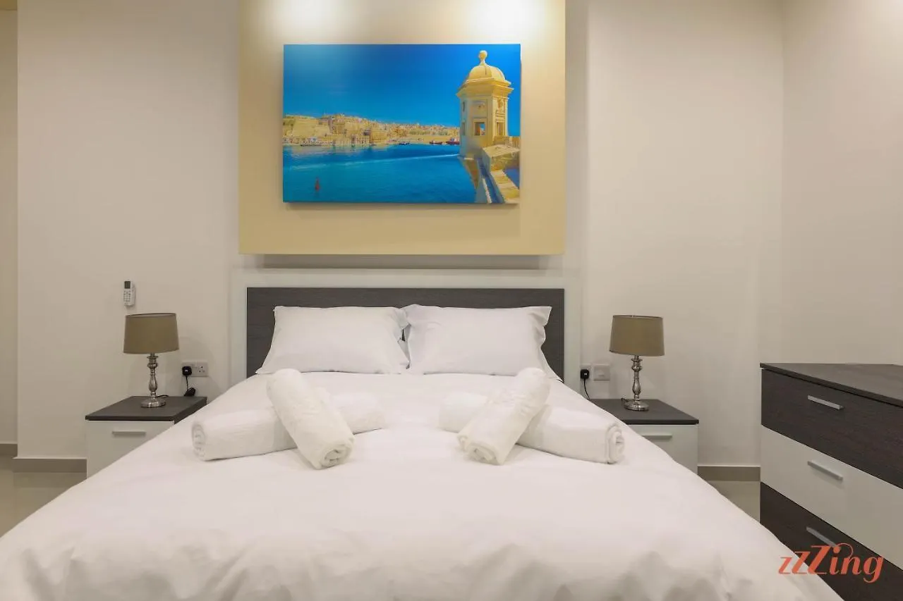 아파트 Luxurious Duplex Seafront Apt W Amazing Sea Views Birżebbuġa